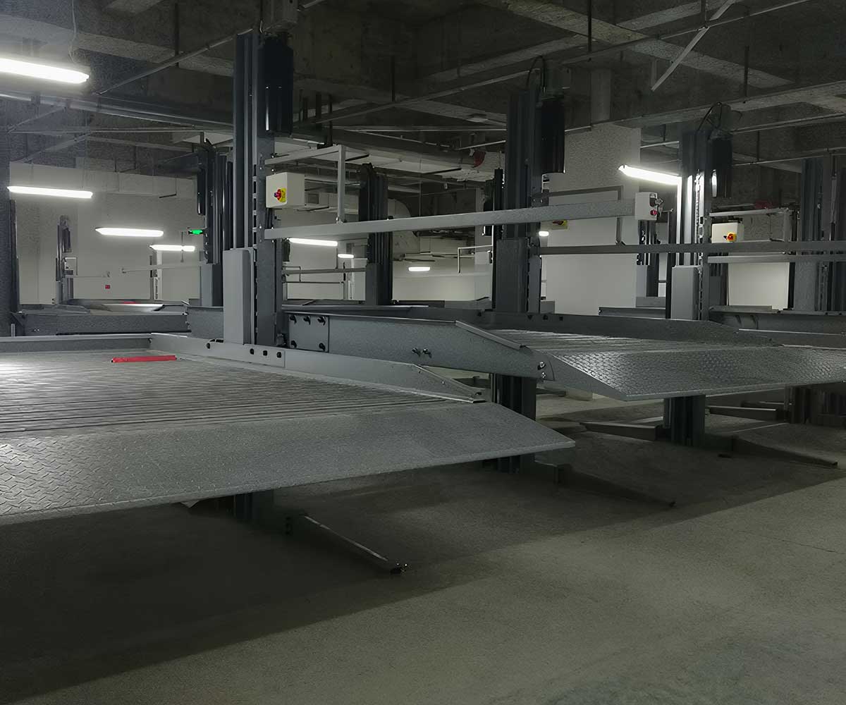 黎平四柱式機(jī)械停車設(shè)備的適用材料探討
